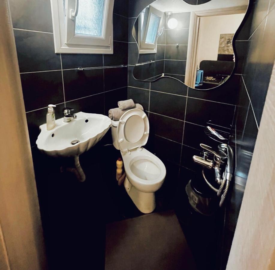 Has Rooms เทสซาโลนิกิ ภายนอก รูปภาพ